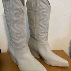 Steve Madden White Cowboy Boots Size 9