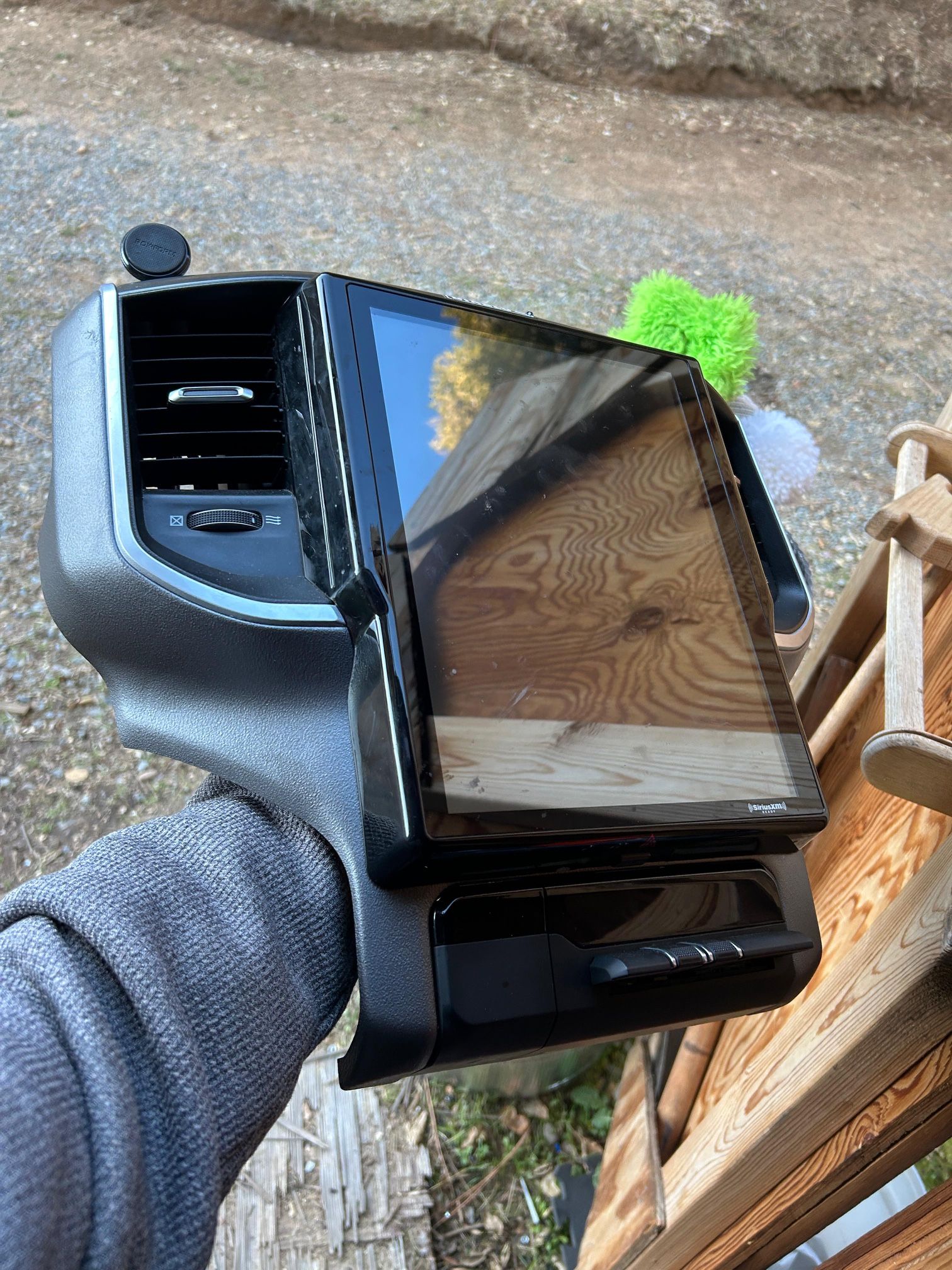 LinksWell Stereo For Ram Trucks