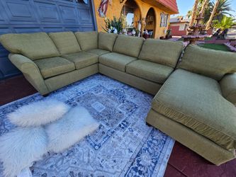 Beautiful Sectional With Lounge Olive green color totally Deep Clean Good Condition No Stains No Smell like New furniture