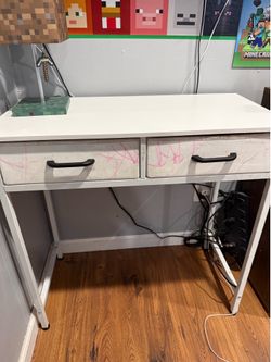 Small desk