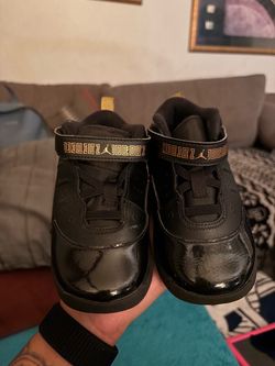 Baby shoes