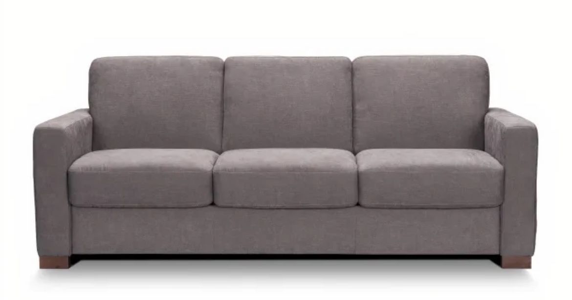 Jerome’s Verdona Sleeper Sofa