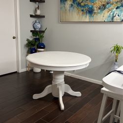Dining Table With Extension $60