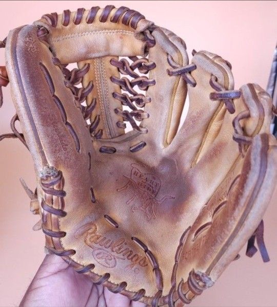Rawlings Heart Of The Hide Baseball Glove 11.5e