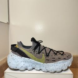 Nike Space Hippie 04 “This is Trash” Iron Grey Volt - Men’s Size 11 - Excellent Condition