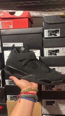 Jordan 4 Retro Black cat (2025)