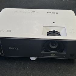 Benq Tk700sti and 100" Silver Ticket Fixed Frame