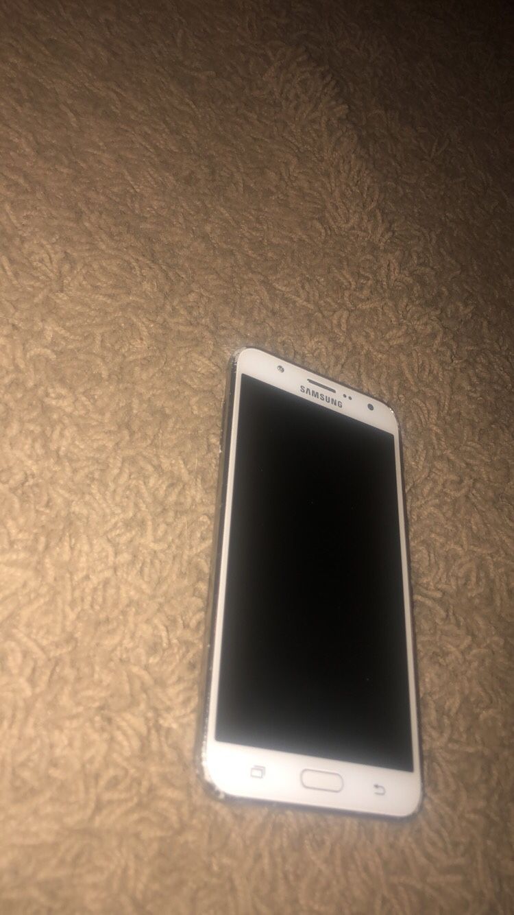 Great phone works Samsung jv3