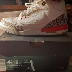 Jordan Retro 3s Size 4.5Y