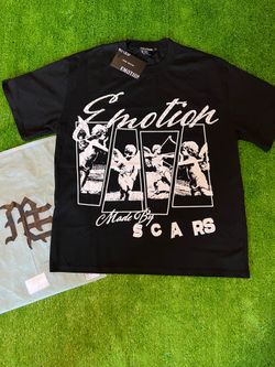 Mixed emotion Grafic Tee
