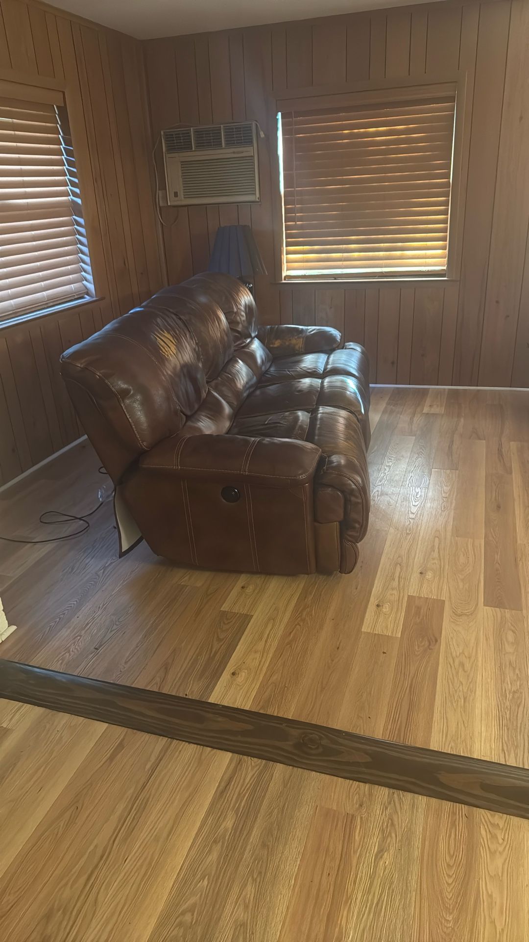 Electric Recliner Couch 