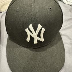 New York Yankees Fitted Cap