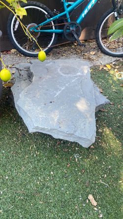6 pieces of stone  free