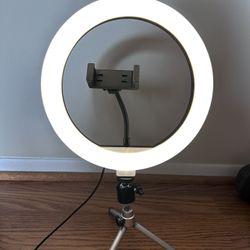 Compact Adjustable Desk Ring Light