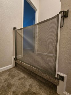33x72 Retractable Gate