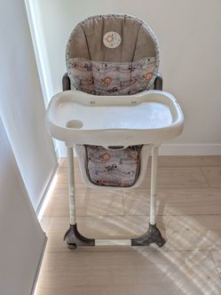 Babytrend Highchair