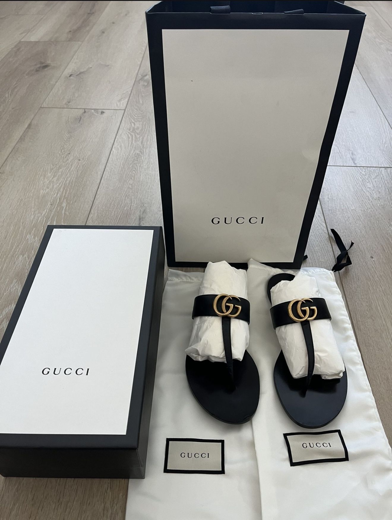 Gucci Sandals 