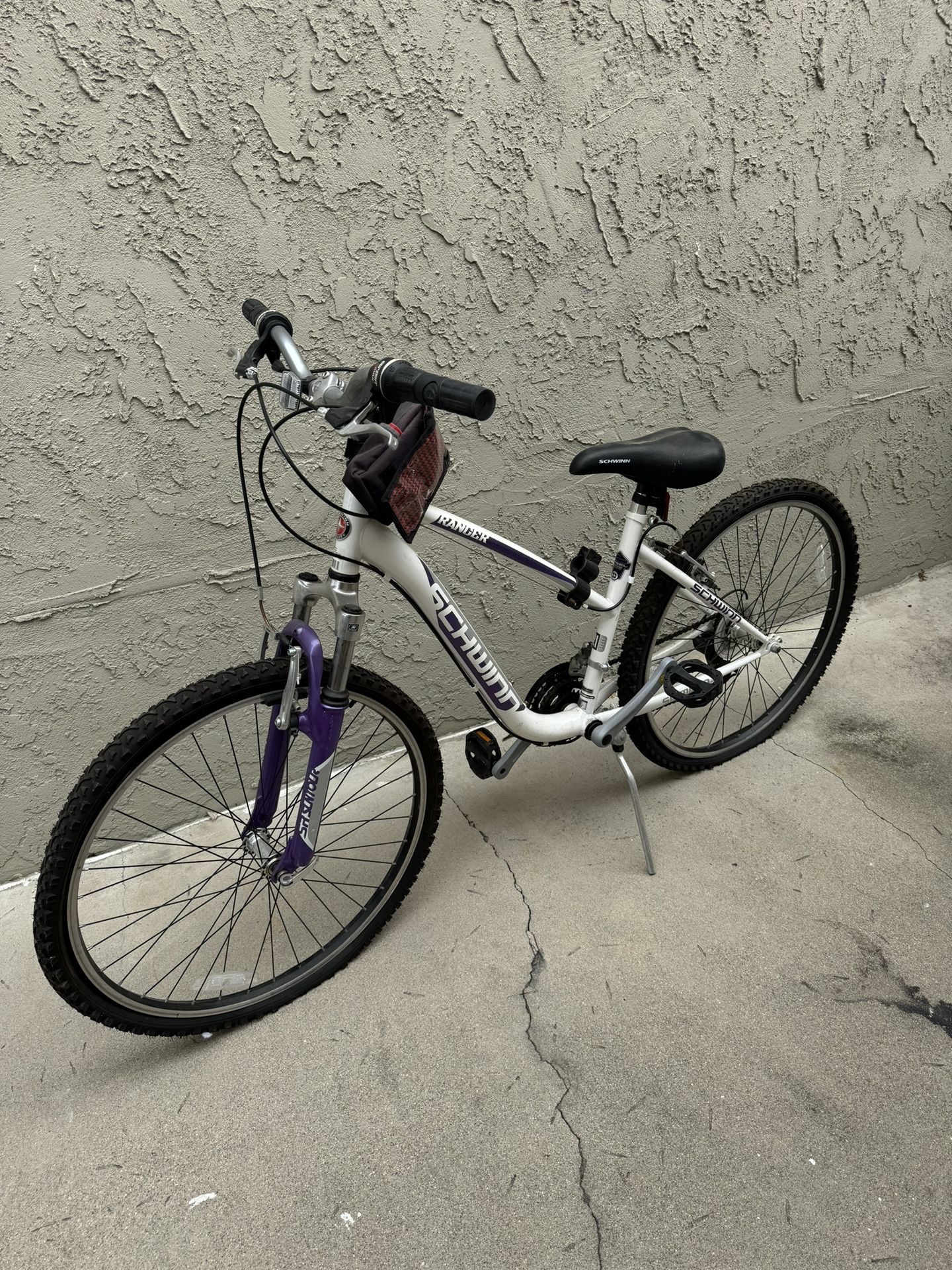 Schwinn Ranger Woman’s Bike