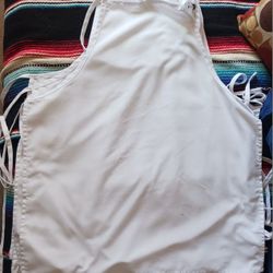 Mandiles Blancos 6 Por $10 Todos. Aprons 6x $10.
