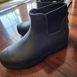 UGG Women's Droplet Rain Boot Size 9