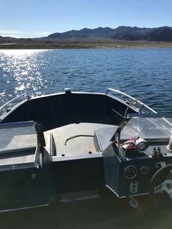 18' fishing / cruising boat