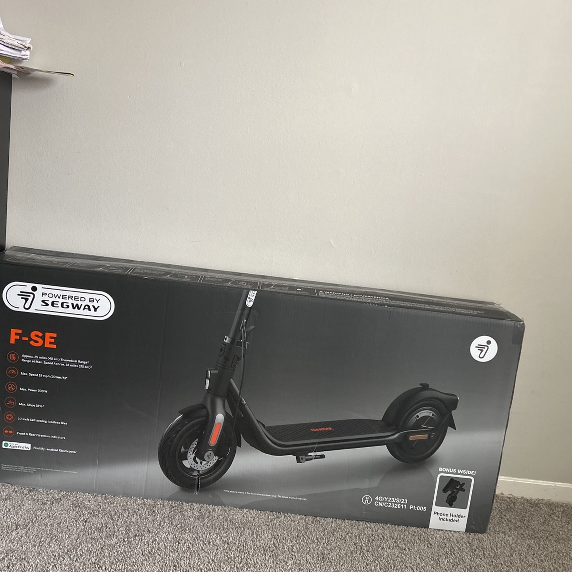 SEGWAY F-SE (Electric Kick Ninebot Scooter)