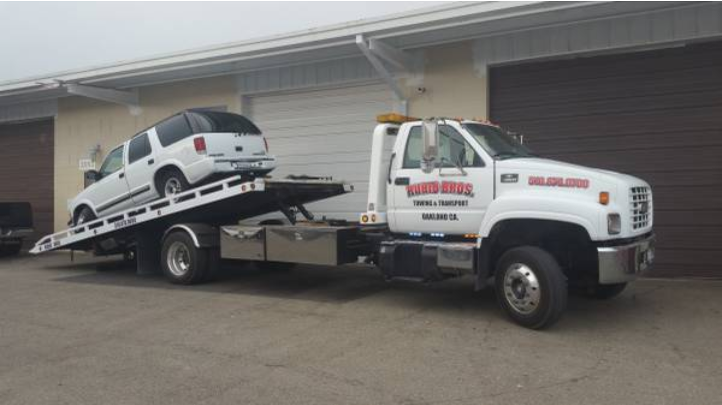 Chevrolet C6500 Kodiak flatbed tow Truck