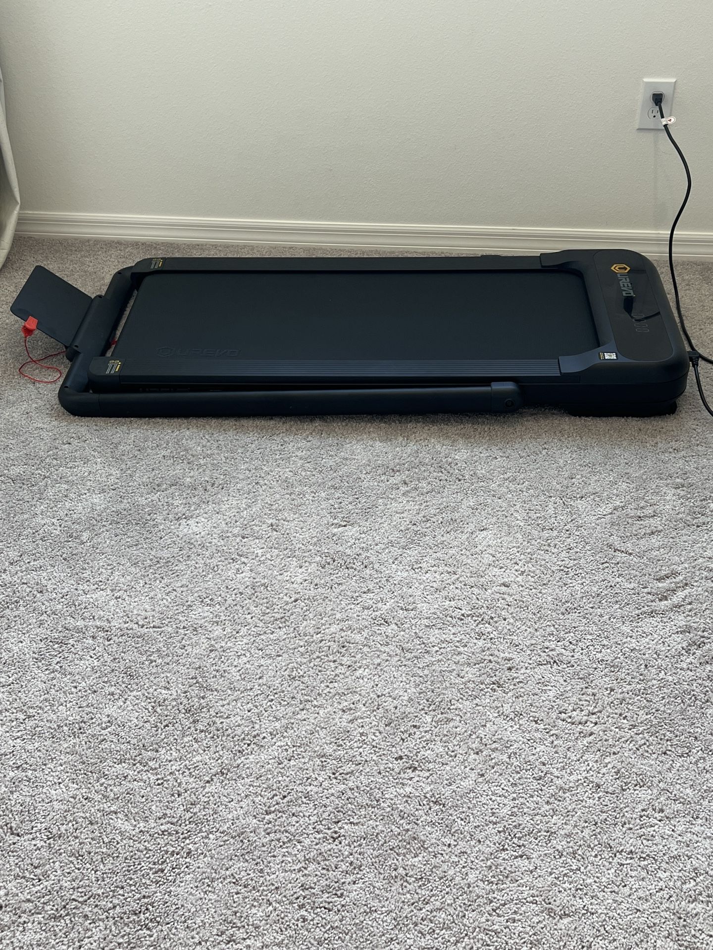 UREVO Smart Treadmill with 9% Incline, 3-in-1 Walking Pad
