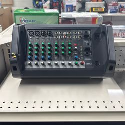 YAMAHA EMX2 POWER MIXER, NO CABLES INCLUDED