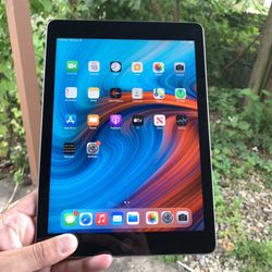 iPad 5th Gen Wifi 