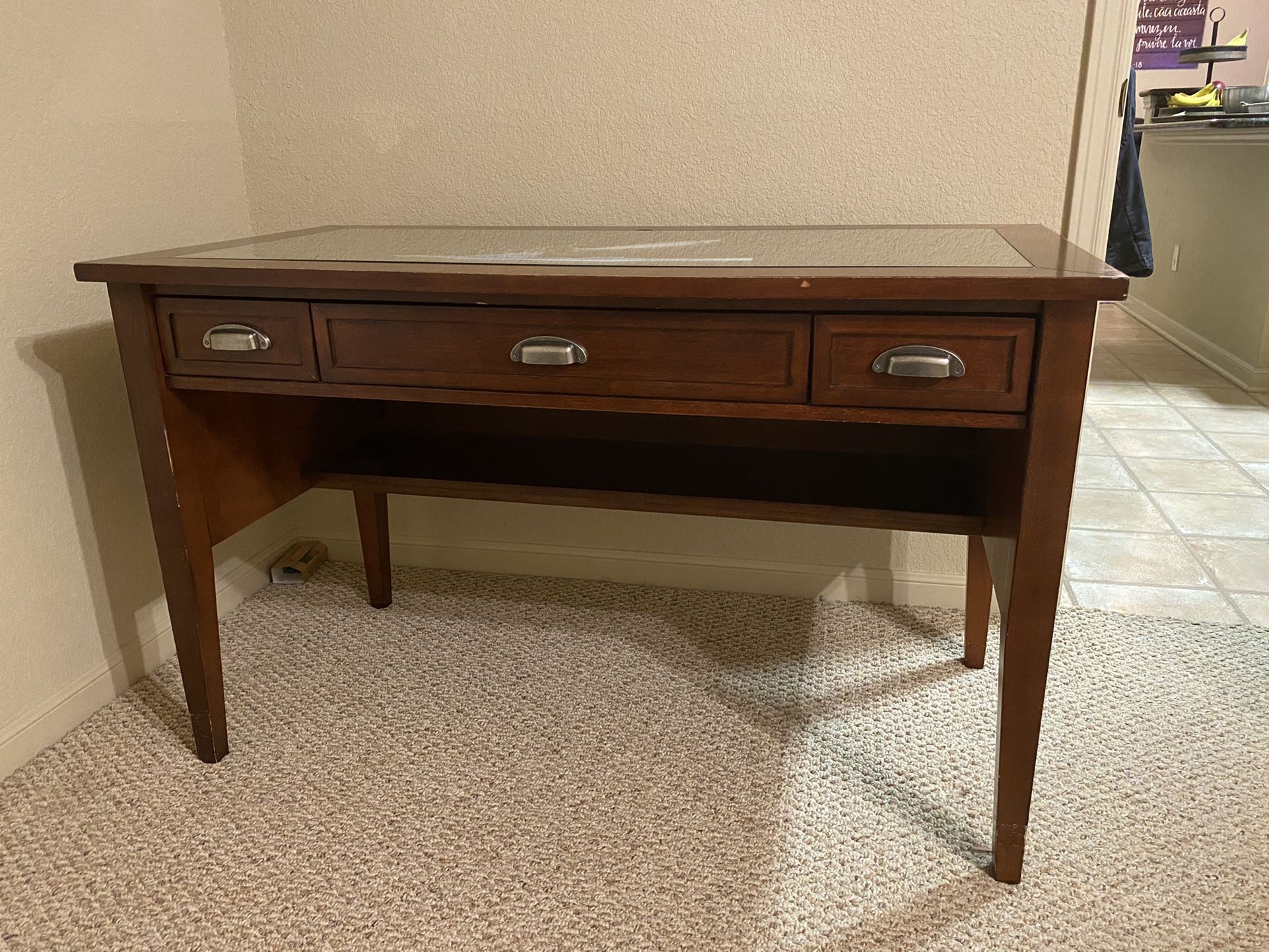 Solid wood computer desk/table w/glass top