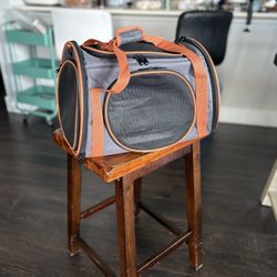 Okmee Soft-Sided Pet Carrier – 10x12x14 in – Airline Approved
