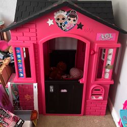 Giant Life Size L.O.L Dollhouse 