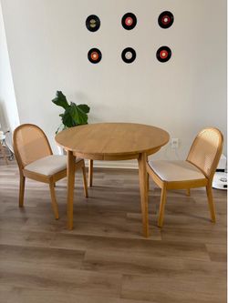 Dining Table and Chairs - Extendable