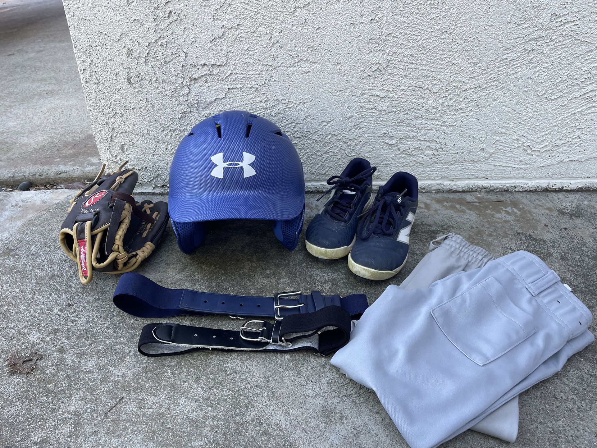 T-ball Set - Cleats Helmet Glove Pants and Belts