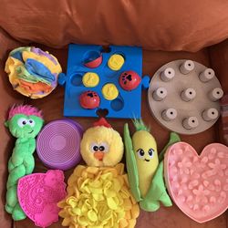 Dog Slow Feeders, Puzzles, Snuffle Mats, Lick Mats