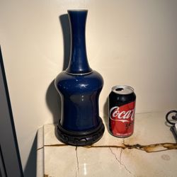 CHINESE KANGXI COBALT BLUE GLAZED BELL BOTTLE VASE