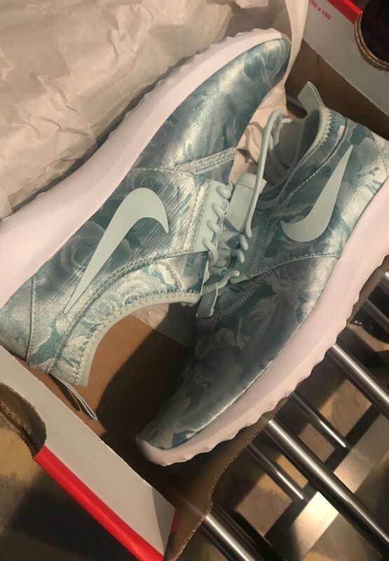 Nike Juvenate Flo Print Women's