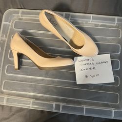 Clark’s Nude Pump
