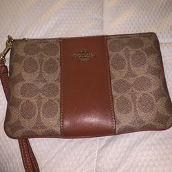 Like New Women’s Coach Wallet