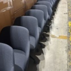 70 Barrel  Mobile Task Chars..... 6 Stantionary Stool