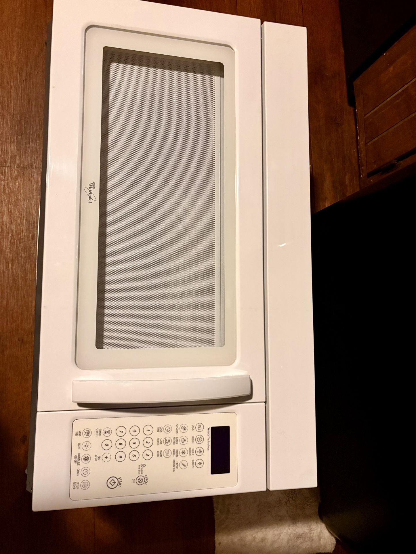Under Counter/Microwave Oven