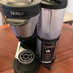 Ninja Deluxe Programmable Automatic Coffee Maker