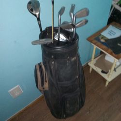 Golf Clubs 