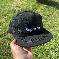 Supreme new era & other caps