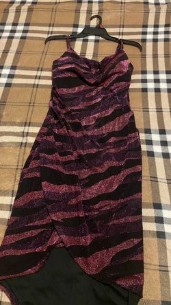 Elegant Sienna Dress – Size 4