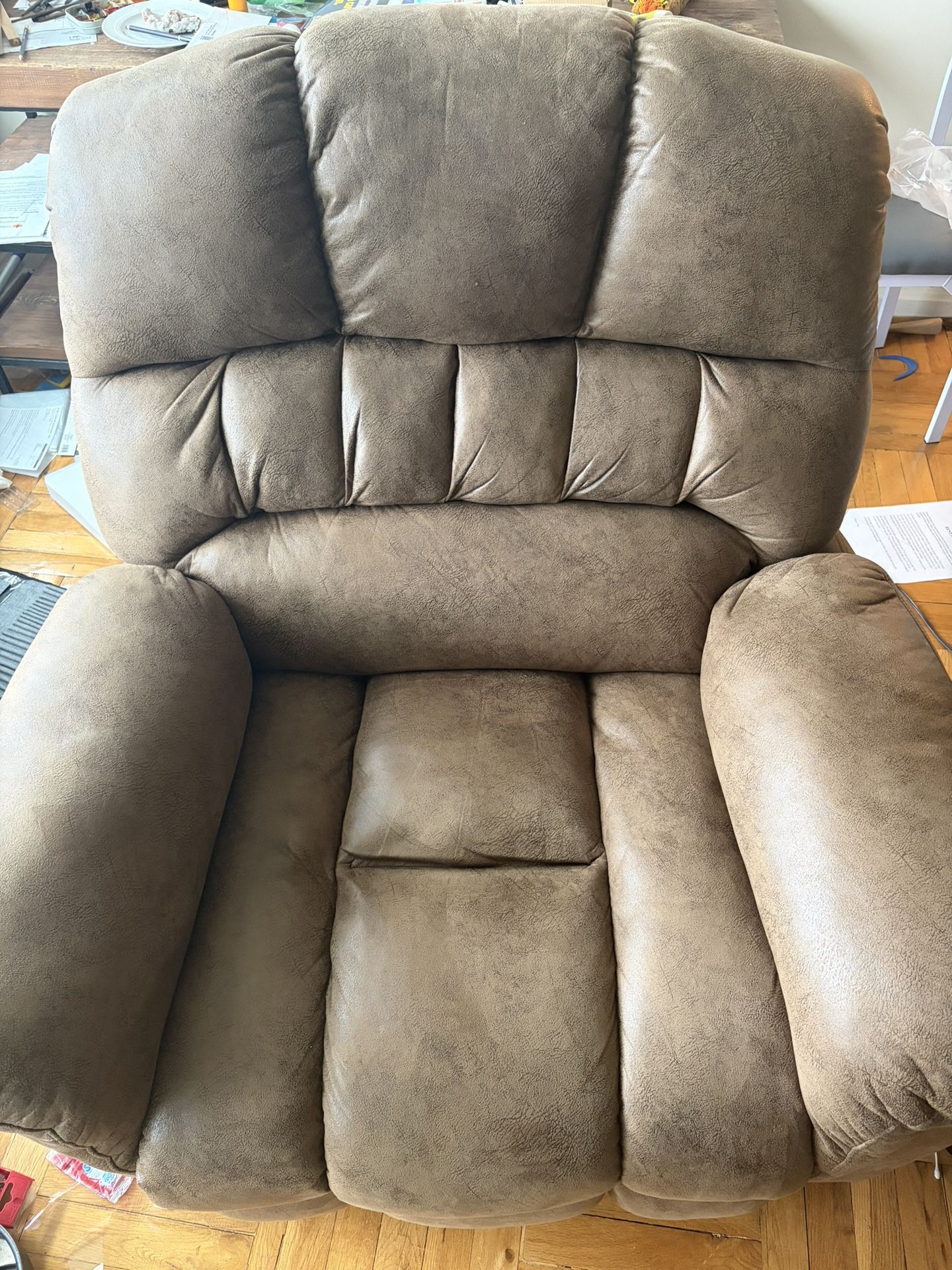 Extra Large Brown Leather Recliner