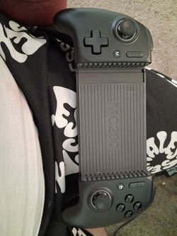 MC200 Mobile Gaming Controller