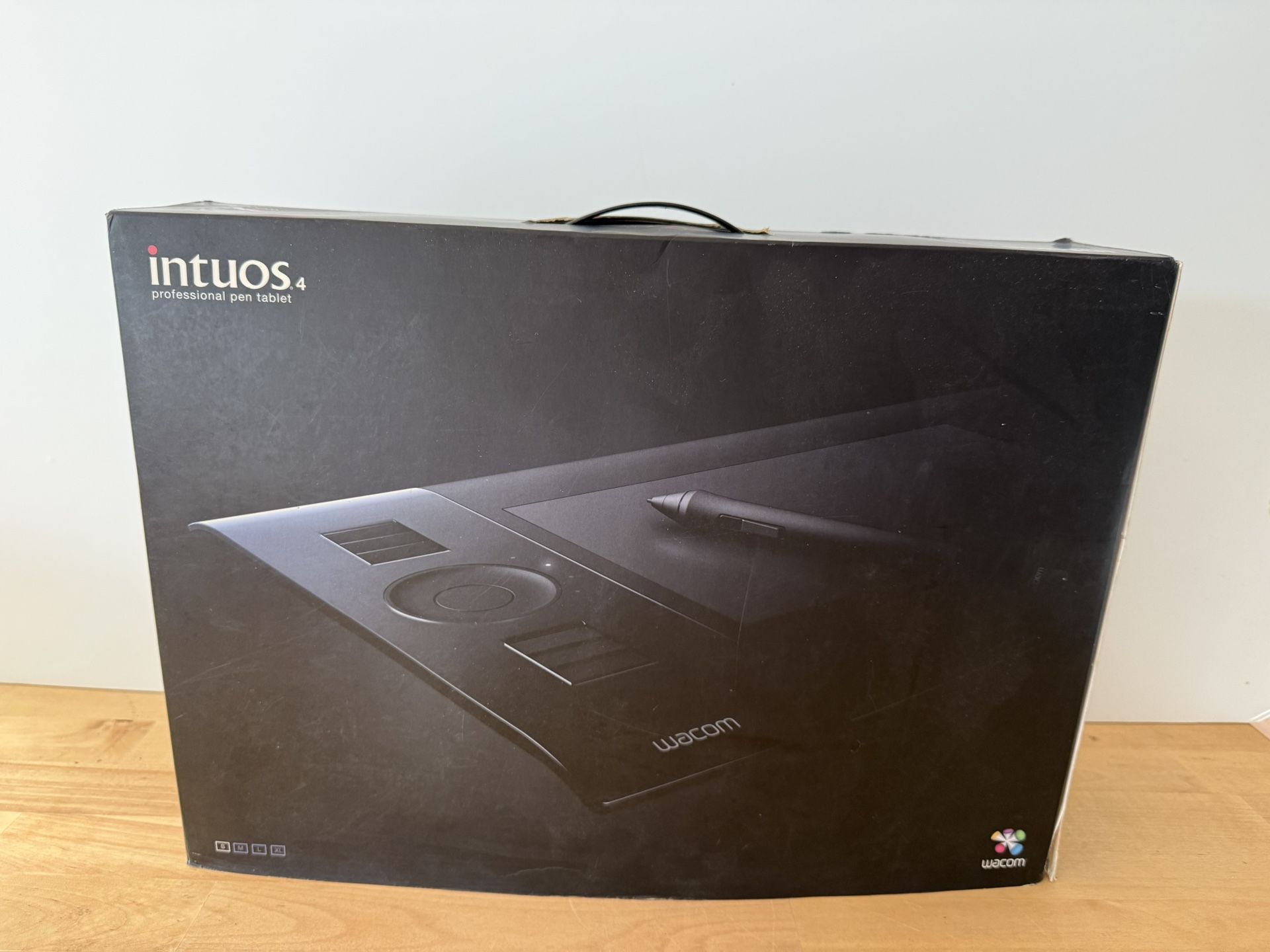 Wacom Intuos4 Small Tablet Model PTK440, Grip Pen, Mouse, Pen Stand, Replacement Nibs, Nib Extractor, Quick Installation Guide, USB Cable, Like New