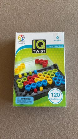 Smart Games IQ Twist Puzzle Game